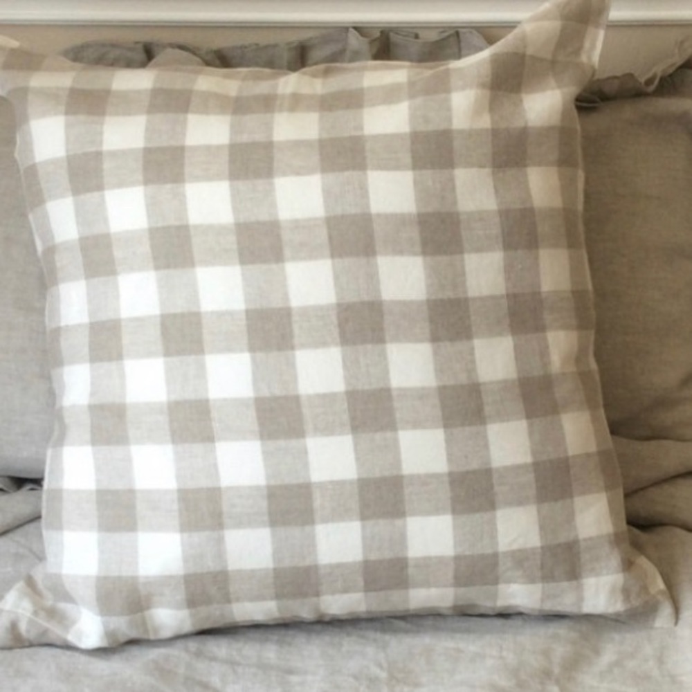 Southern Living Queen Euro Sham with 2” Flange, Gingham/Buffalo Plaid NEW